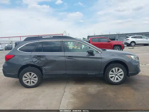 2019 Subaru Outback 2.5i Premium VIN 4S4BSAFC5K3350652 фото 13
