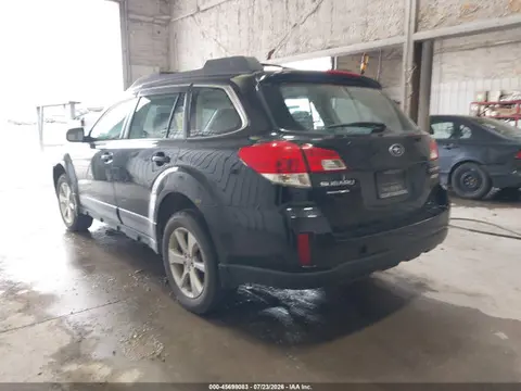 2014 Subaru Outback 2.5i VIN 4S4BRBAC0E3298604 фото 3