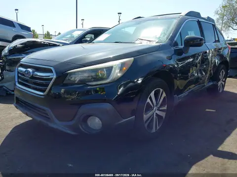 2018 Subaru Outback 3.6r Limited VIN 4S4BSENC8J3315708 фото 2
