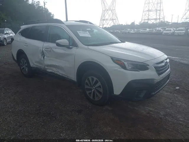 2020 Subaru Outback Premium VIN 4S4BTACC9L3136735 фото 1