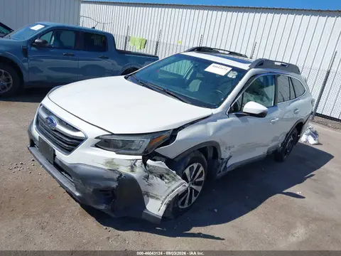 2021 Subaru Outback Premium VIN 4S4BTAFC9M3144055 фото 2