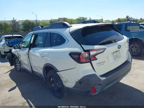 2021 Subaru Outback Premium VIN 4S4BTAFC9M3144055 фото 3