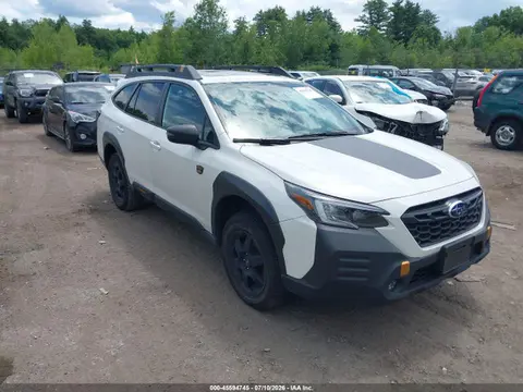 4S4BTGUD1N3212784 — 2022 Subaru Outback Wilderness, Пресная вода (Fresh Water), фото до ремонта