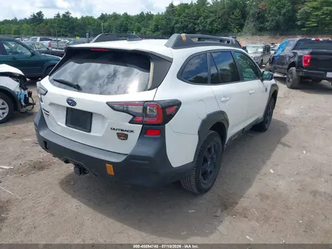 2022 Subaru Outback Wilderness VIN 4S4BTGUD1N3212784 фото 4