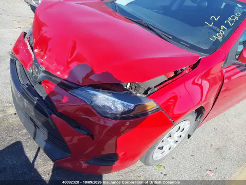2019 Toyota Corolla Le VIN 2T1BURHE2KC173660 фото 2