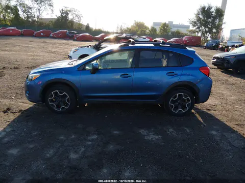 JF2GPACC6E8258586 — 2014 Subaru XV, Сзади, фото до ремонта