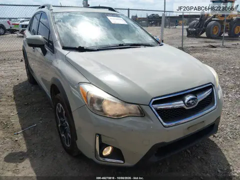JF2GPABC6H8223066 — 2017 Subaru XV, Сзади, фото до ремонта