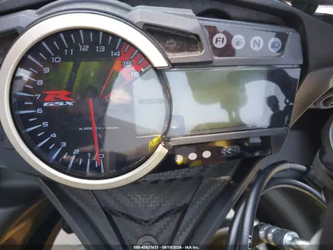 2022 Suzuki GSX-R750 VIN JS1GR7MA8N7100825 фото 7