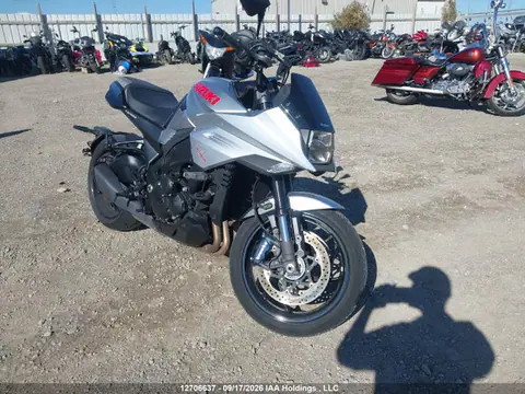 JS1GT7DB5L7100062 — 2020 Suzuki GSX-S 1000SM, Угон (Theft), фото до ремонта