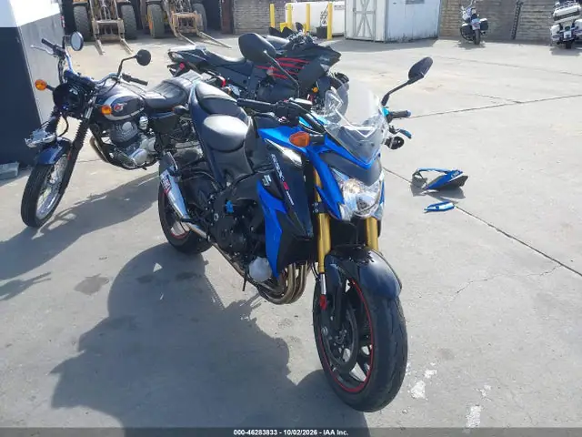 JS1GT7AB2J2100776 — 2018 Suzuki GSX-S1000 A/Z, Левый бок (Left Side), фото до ремонта