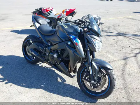 JS1GT7ABXK7100223 — 2019 Suzuki GSX-S1000 A/Z, Правый бок (Right Side), фото до ремонта