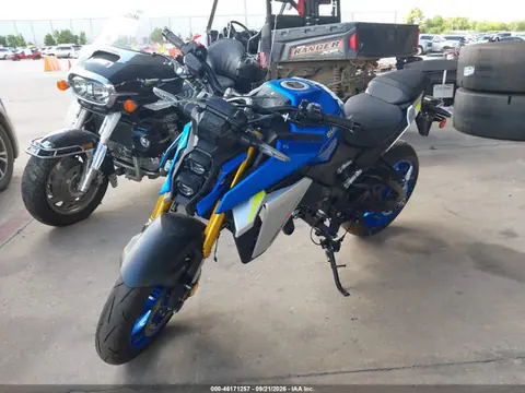 2023 Suzuki Gsx-s1000 A VIN JS1EK11B6P7100024 фото 2