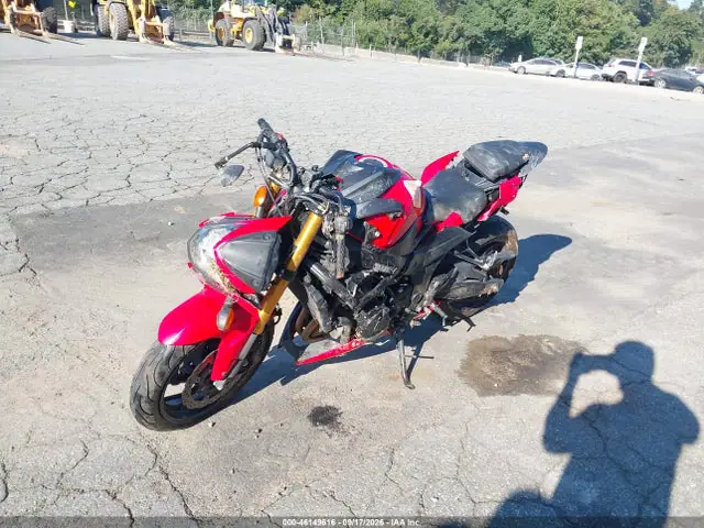 JS1C533D5J2100108 — 2018 Suzuki GSX-S750 M/Z, фото 2 с аукциона IAAI 13.10.2026, Передняя часть