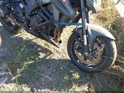 JS1C533D8N7100046 — 2022 Suzuki GSX-S750 M/Z, Передняя часть (Front End), фото до ремонта