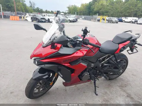 2024 Suzuki Gsx1000 Gt/gt+ VIN JS1EK12B4R7100671 фото 2