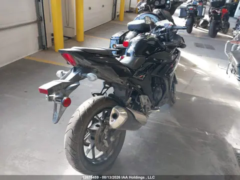 2018 Suzuki GSX250R VIN LC6DN11A4J1100464 фото 4
