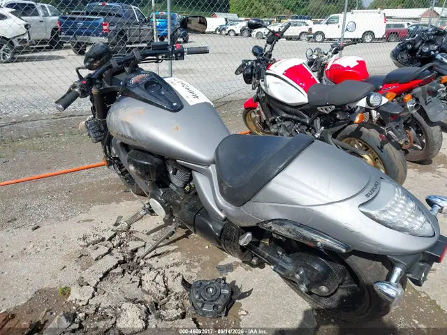JS1VY53A5G2100149 — 2016 Suzuki VZR1800, фото 3 с аукциона IAAI 30.09.2026, Левый бок