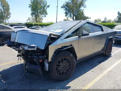 2025 Tesla Cybertruck All-wheel Drive VIN 7G2CEHED8SA077965 фото 2