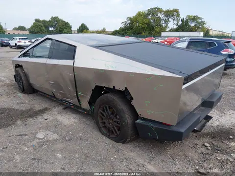2025 Tesla Cybertruck All-wheel Drive VIN 7G2CEHED1SA074776 фото 3