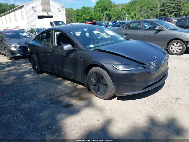 2024 Tesla Model 3 Long Range Dual Motor All-wheel Drive/rear-wheel Drive VIN 5YJ3E1EA0RF738479 фото 1