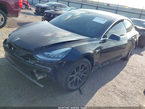 2020 Tesla Model 3 Long Range Dual Motor All-wheel Drive VIN 5YJ3E1EB2LF742114 фото 2