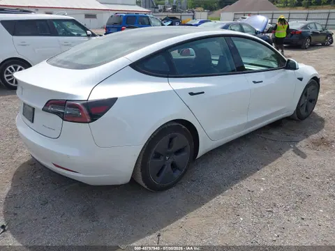 2021 Tesla Model 3 Long Range Dual Motor All-wheel Drive VIN 5YJ3E1EB7MF927650 фото 4