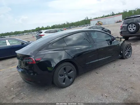 2021 Tesla Model 3 Long Range Dual Motor All-wheel Drive VIN 5YJ3E1EB4MF983190 фото 4