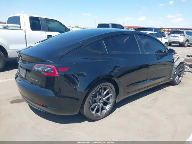 2021 Tesla Model 3 Long Range Dual Motor All-wheel Drive VIN 5YJ3E1EB8MF868642 фото 4