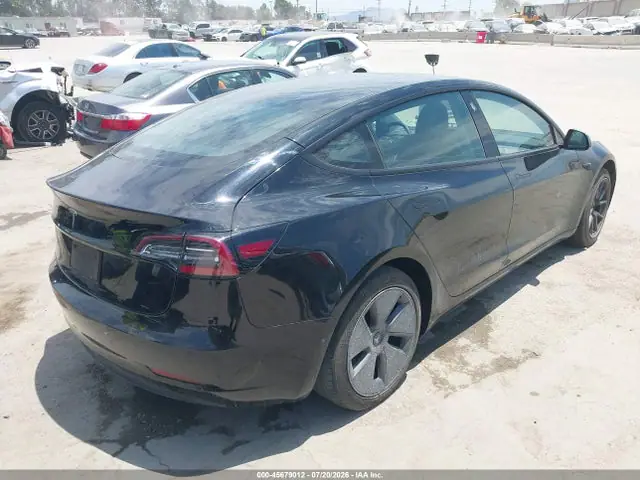 5YJ3E1EB1NF335324 — 2022 Tesla Model 3 Long Range Dual Motor ALL-Wheel Drive, фото 4 с аукциона IAAI 30.09.2026, Естественный износ