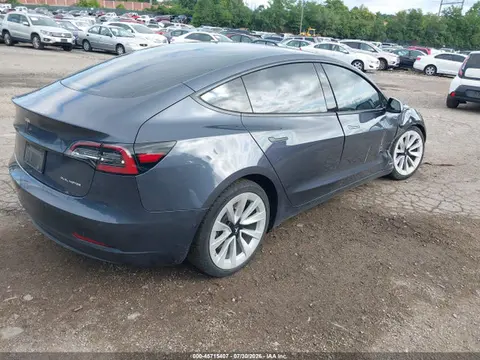 2022 Tesla Model 3 Long Range Dual Motor All-wheel Drive VIN 5YJ3E1EB5NF339456 фото 4