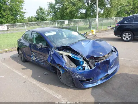 5YJ3E1EB3NF118700 — 2022 Tesla Model 3 Long Range Dual Motor ALL-Wheel Drive, Передняя часть (Front End), фото до ремонта