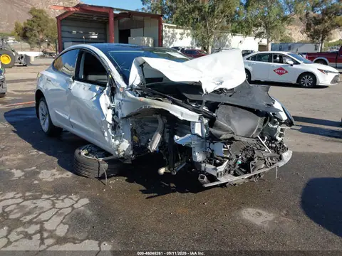 2022 Tesla Model 3 Long Range Dual Motor All-wheel Drive VIN 5YJ3E1EB0NF295589 фото 1