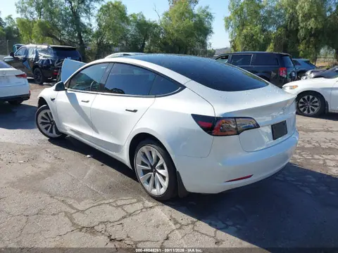 2022 Tesla Model 3 Long Range Dual Motor All-wheel Drive VIN 5YJ3E1EB0NF295589 фото 3