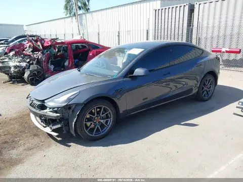 2022 Tesla Model 3 Long Range Dual Motor All-wheel Drive VIN 5YJ3E1EB4NF267035 фото 2