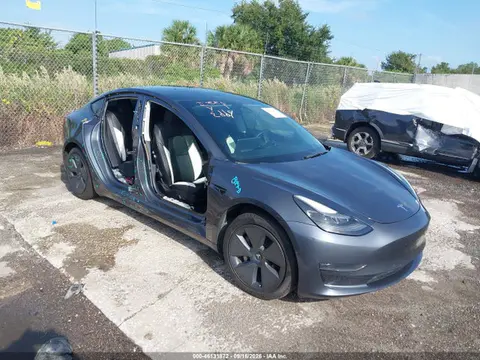 5YJ3E1EB6NF174064 — 2022 Tesla Model 3 Long Range Dual Motor ALL-Wheel Drive, Правый бок (Right Side), фото до ремонта
