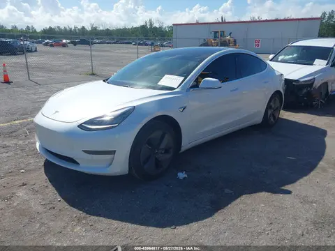 2019 Tesla Model 3 Long Range/mid Range/standard Range/standard Range Plus VIN 5YJ3E1EA4KF483678 фото 2