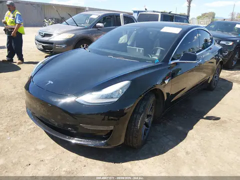 2019 Tesla Model 3 Long Range/mid Range/standard Range/standard Range Plus VIN 5YJ3E1EAXKF394584 фото 2