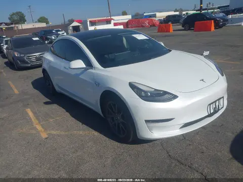 5YJ3E1EA0KF483564 — 2019 Tesla Model 3 Long Range/Mid Range/Standard Range/Standard Range Plus, Задняя часть (Rear), фото до ремонта