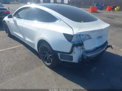 2019 Tesla Model 3 Long Range/mid Range/standard Range/standard Range Plus VIN 5YJ3E1EA0KF483564 фото 3