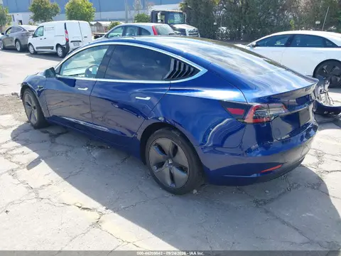 2019 Tesla Model 3 Long Range/mid Range/standard Range/standard Range Plus VIN 5YJ3E1EA2KF427111 фото 3