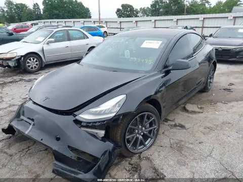 2018 Tesla Model 3 Long Range/mid Range VIN 5YJ3E1EA0JF039499 фото 2