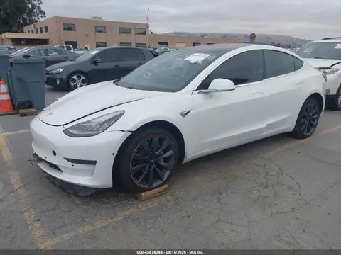 2018 Tesla Model 3 Long Range/mid Range VIN 5YJ3E1EA7JF008332 фото 2