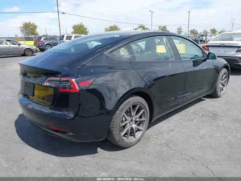 2018 Tesla Model 3 Long Range/mid Range VIN 5YJ3E1EA4JF109084 фото 4