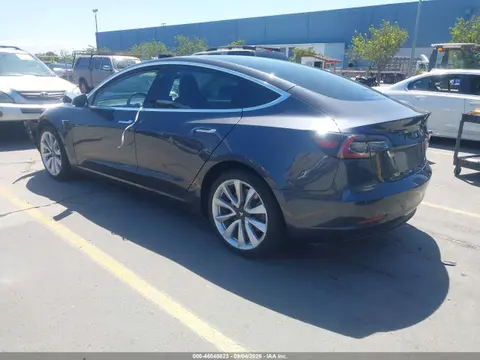 2018 Tesla Model 3 Long Range/mid Range VIN 5YJ3E1EA6JF163163 фото 3