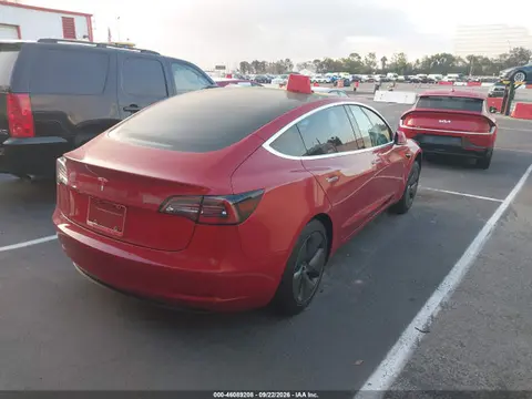 2018 Tesla Model 3 Long Range/mid Range VIN 5YJ3E1EA7JF045798 фото 4