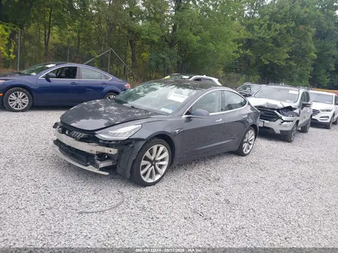 2018 Tesla Model 3 Long Range/mid Range VIN 5YJ3E1EA5JF032788 фото 2