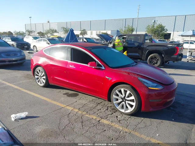 2018 Tesla Model 3 Long Range/mid Range VIN 5YJ3E1EA6JF163812 фото 1
