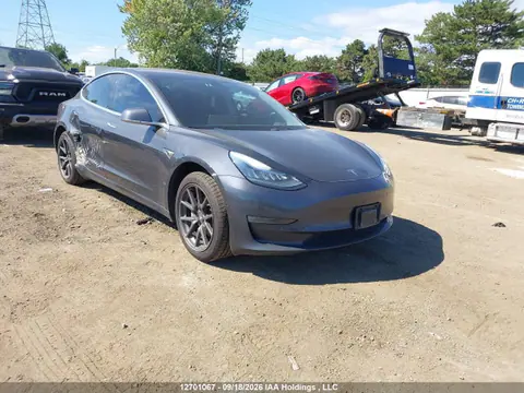 5YJ3E1EB8JF106939 — 2018 Tesla Model 3 Long Range/Performance, Правый бок (Right Side), фото до ремонта