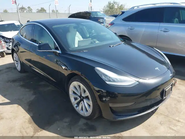 5YJ3E1EB2JF112896 — 2018 Tesla Model 3 Long Range/Performance, Задняя часть (Rear), фото до ремонта