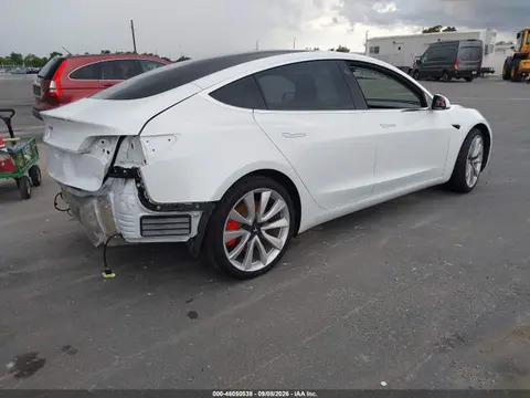 2018 Tesla Model 3 Long Range/performance VIN 5YJ3E1EB1JF072732 фото 4